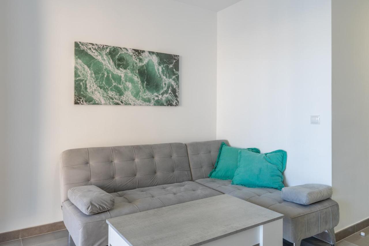 דירות בנידורם Casita Bonita מראה חיצוני תמונה